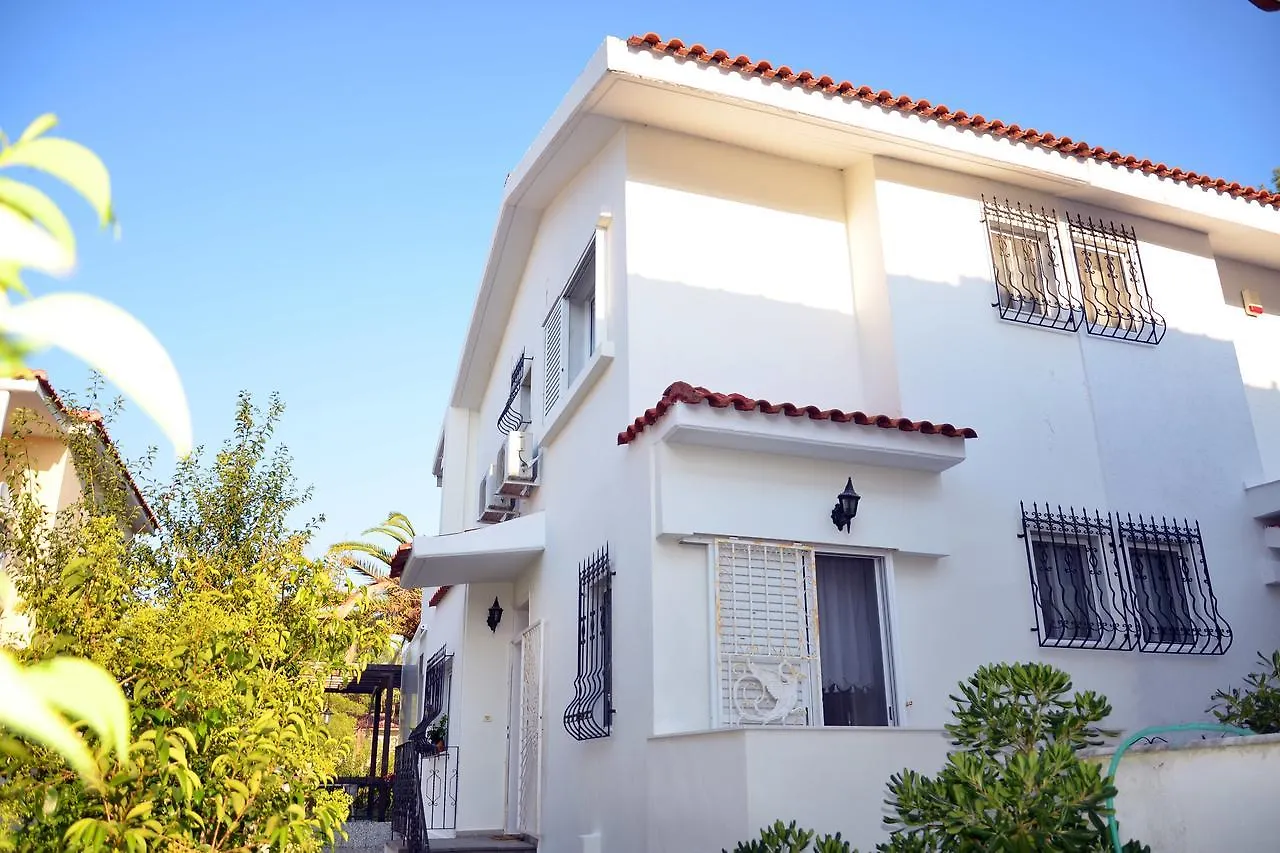 Little House Chaniotis